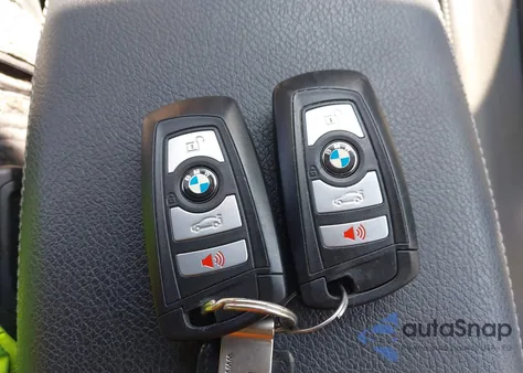 2015 BMW X3 xDrive28I z USA, uszkodzony, nr VIN 5UXWX9C55F0D47853